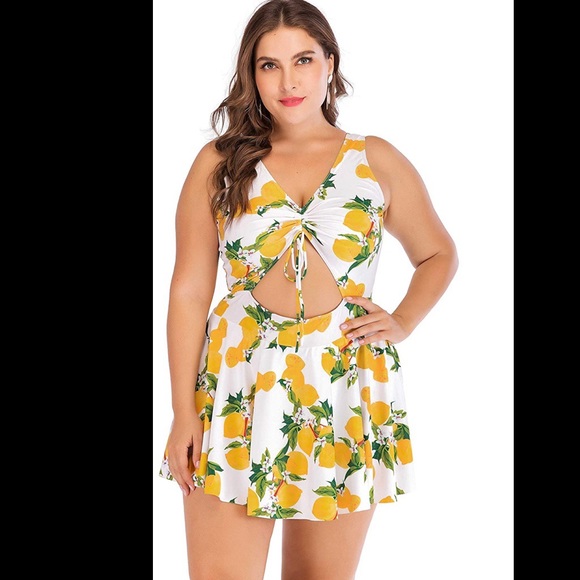 Other - NWOT Lemon print swimsuit
